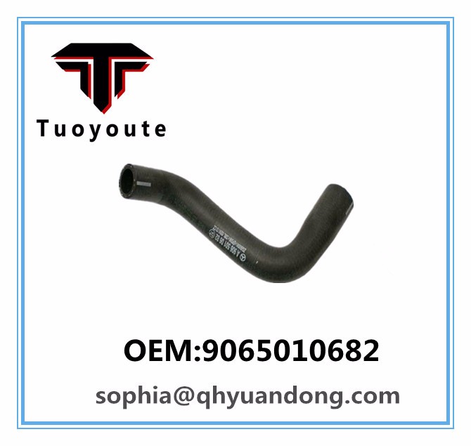 TRUCK RADIATOR HOSE BENZ OEM:9065010682