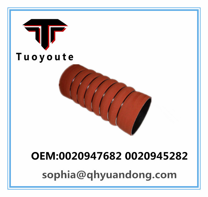 TRUCK SILICONE HOSE BENZ OEM: 0029975452 OEM:0020947682  